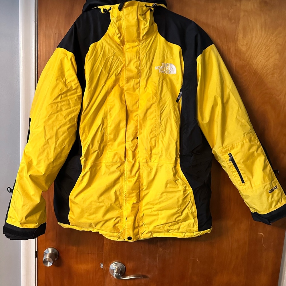 The North Face Vintage Bold Yellow and Black Men’s Jacket